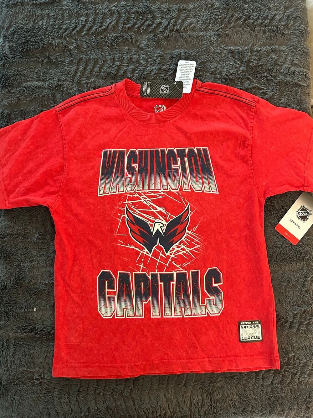 Washington Capitals Logo NHL Youth Medium Red T-Shirt (NWT)